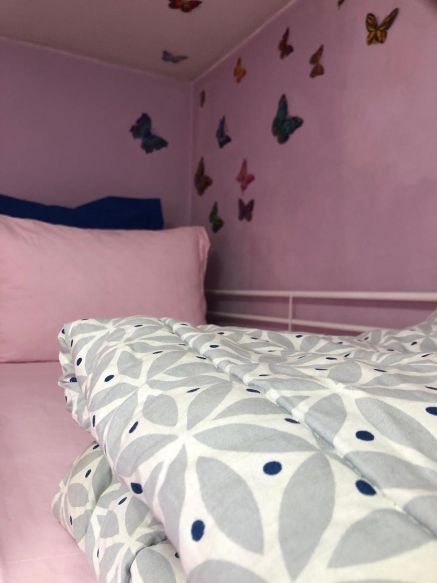 בוביני Female-Dortoir Femme -Dorm Shared Room Paris מראה חיצוני תמונה