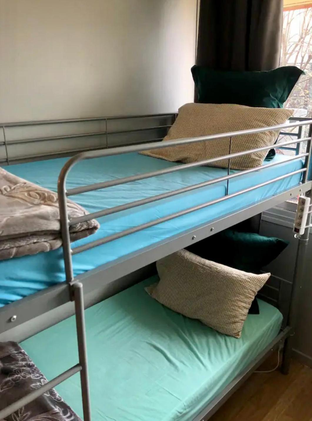 בוביני Female-Dortoir Femme -Dorm Shared Room Paris מראה חיצוני תמונה